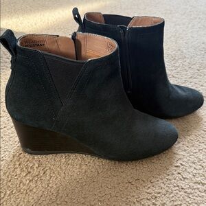 Vionic Black Suede Wedge Ankle Booties